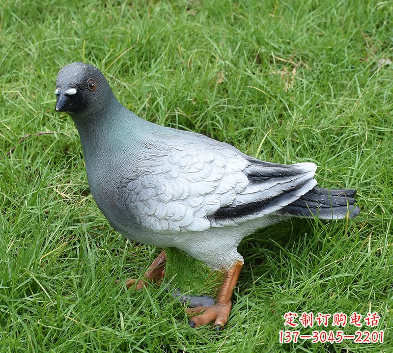 安阳雕塑和平鸽少女