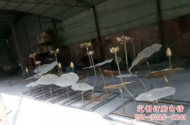 安阳锻铜荷花荷叶