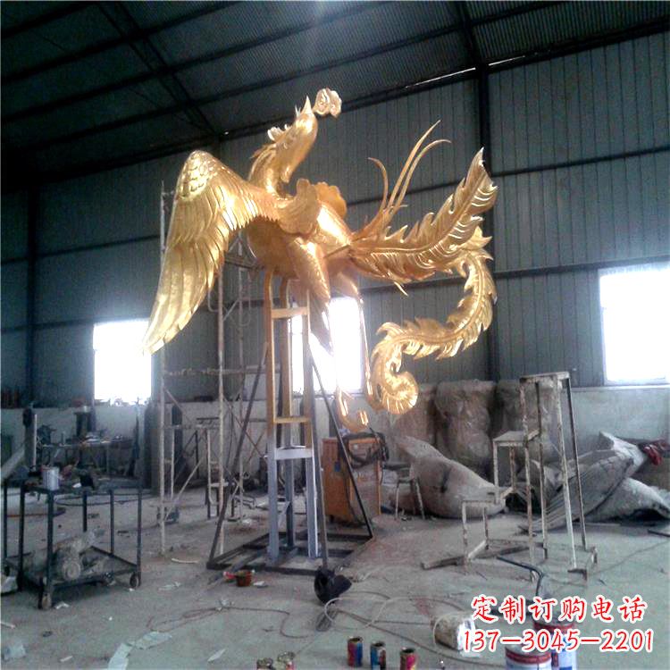 安阳锻铜鎏金凤凰吉祥和谐动物雕塑
