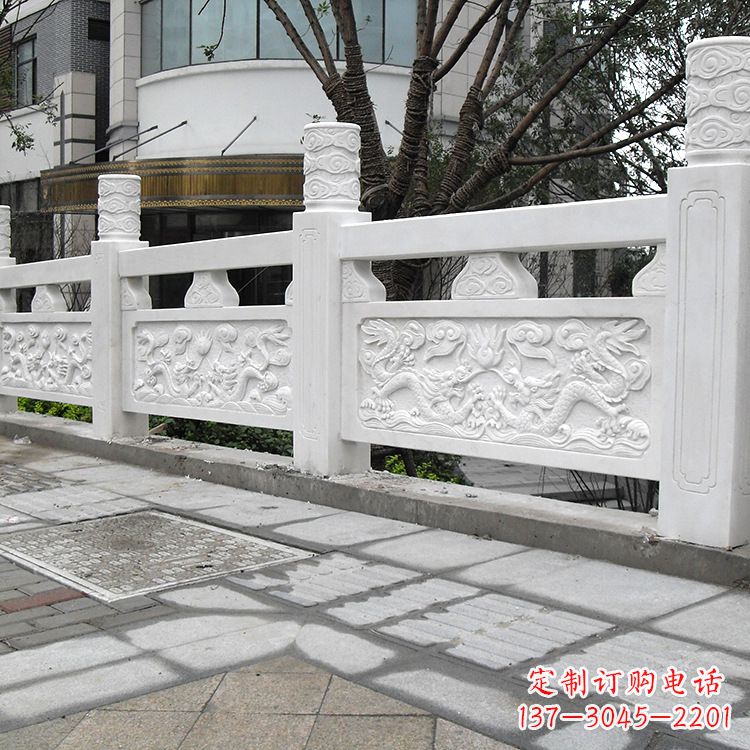 安阳二龙戏珠石雕栏板
