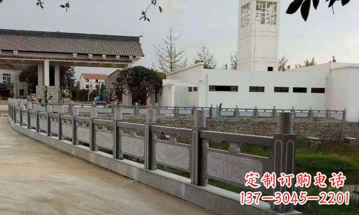 安阳仿古景区栏板石雕