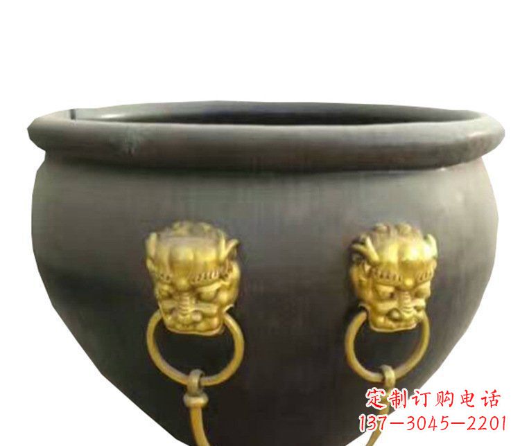 安阳仿古鎏金狮子头水缸铜雕塑