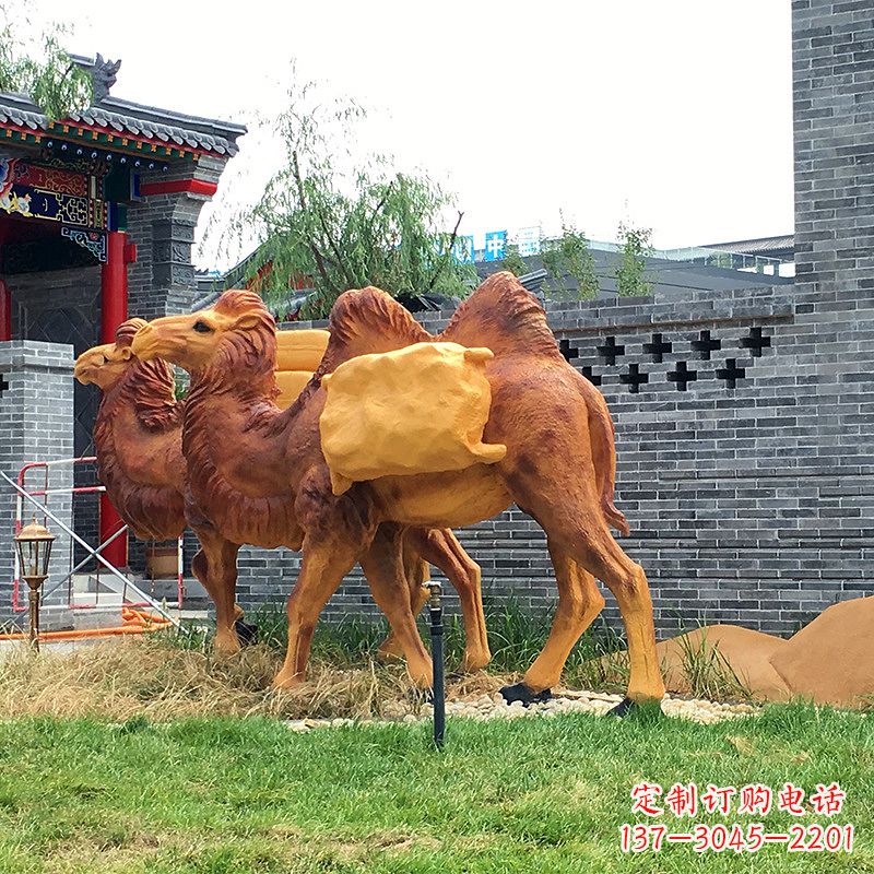 安阳仿真骆驼景观雕塑-景区景点仿真动物景观摆件