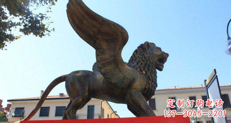 安阳飞狮门口狮子铜雕