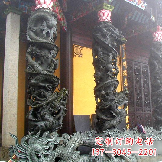 安阳高浮雕铜雕盘龙柱