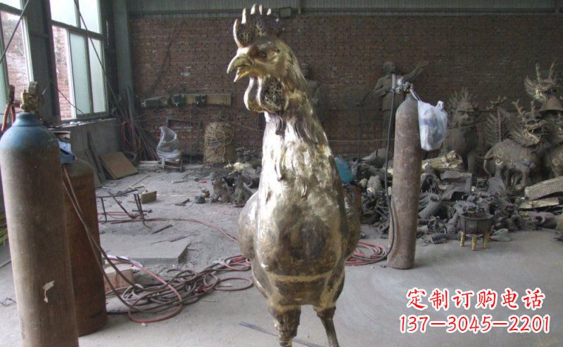 安阳公鸡铸铜动物铜雕