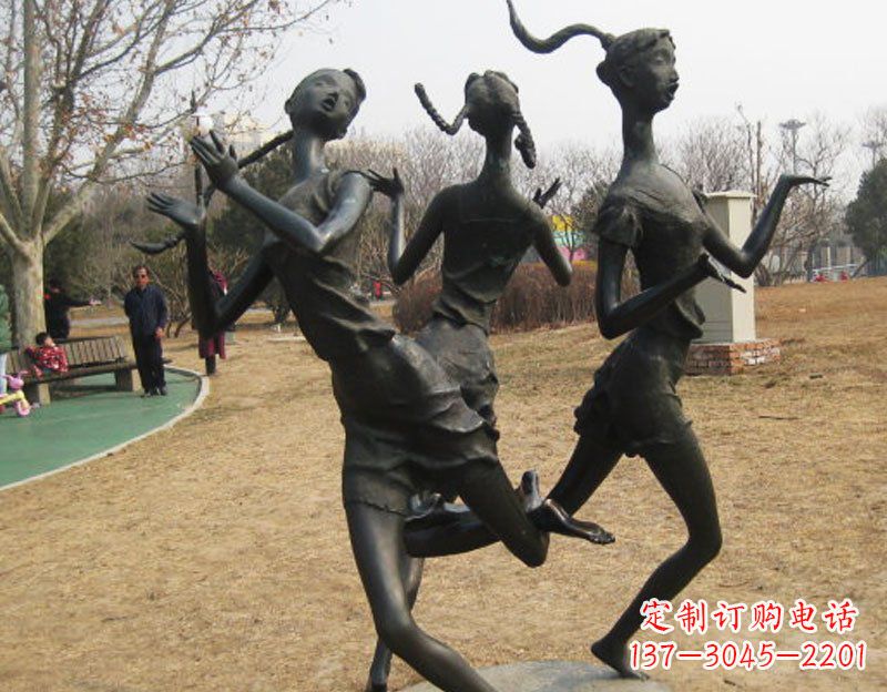 安阳公园摆件编花篮人物铜雕