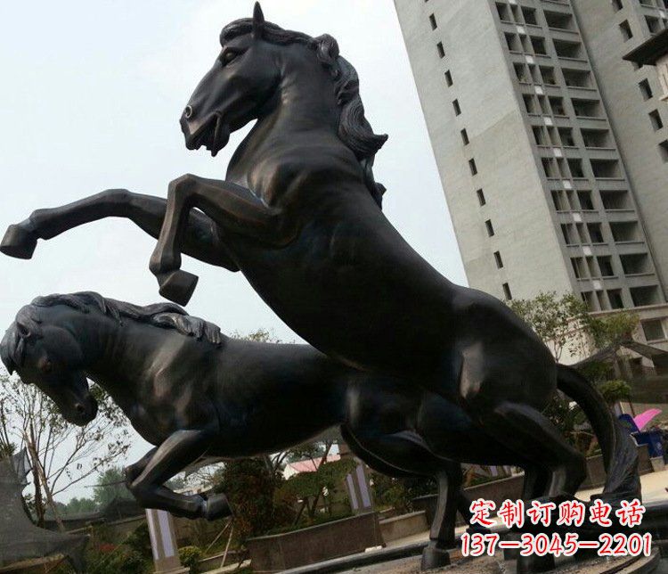安阳公园奔马动物铜雕塑