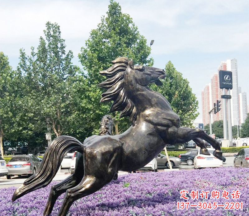 安阳公园奔马铜雕