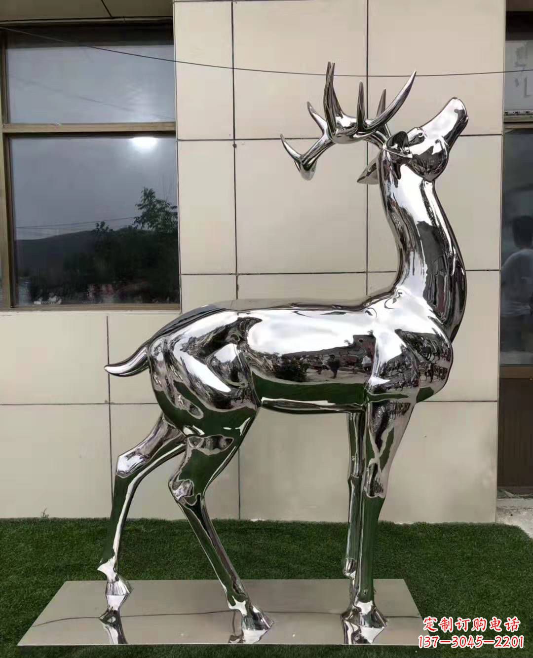 安阳不锈钢艺术品精美梅花鹿雕塑