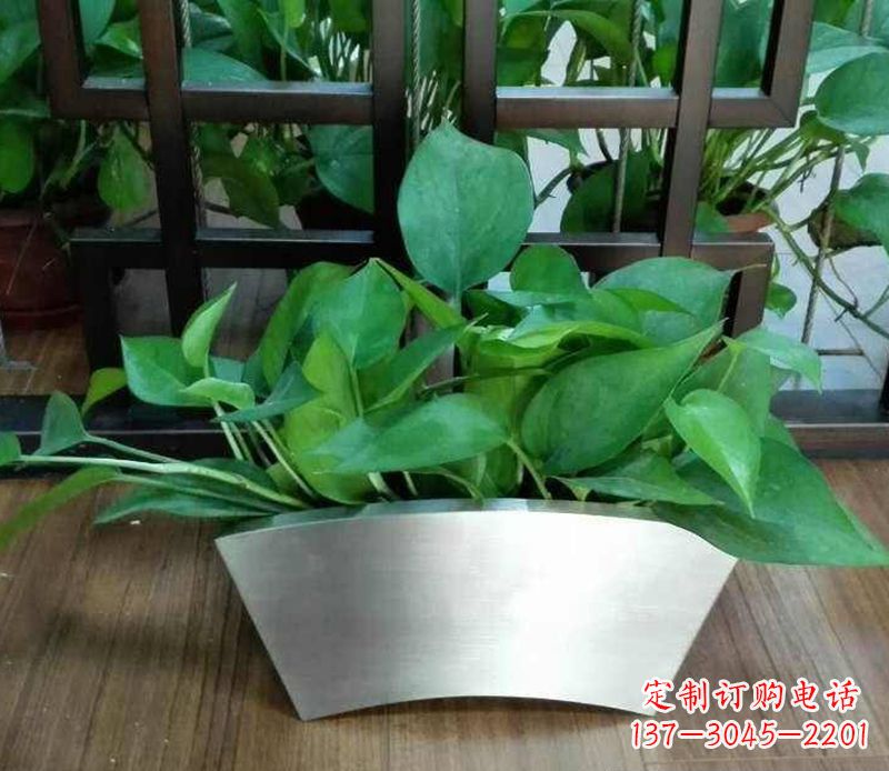 安阳公园不锈钢花盆雕塑