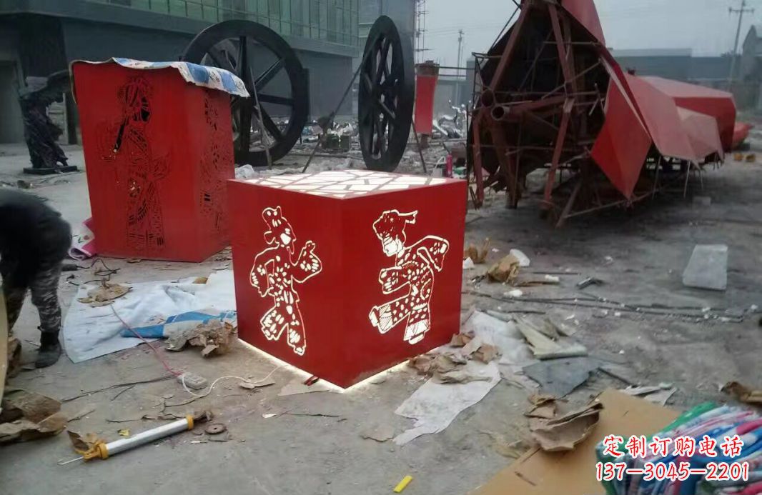安阳公园不锈钢剪纸皮影戏人物雕塑