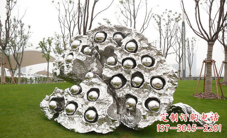 安阳公园不锈钢莲蓬雕塑