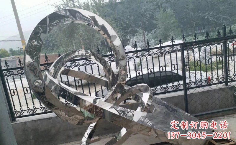 安阳公园不锈钢拼接圆环景观雕塑