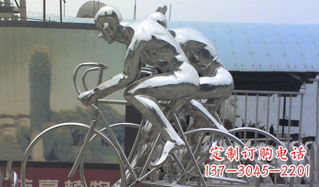 安阳公园不锈钢骑自行车雕塑