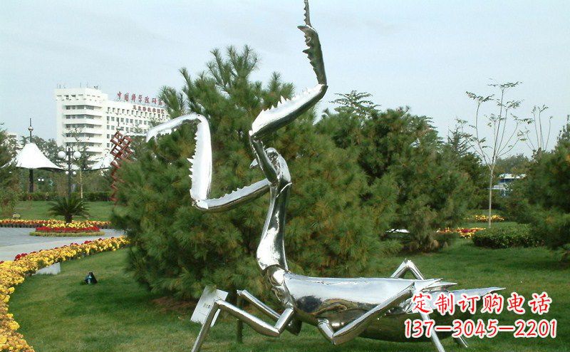 安阳公园不锈钢螳螂摆件雕塑