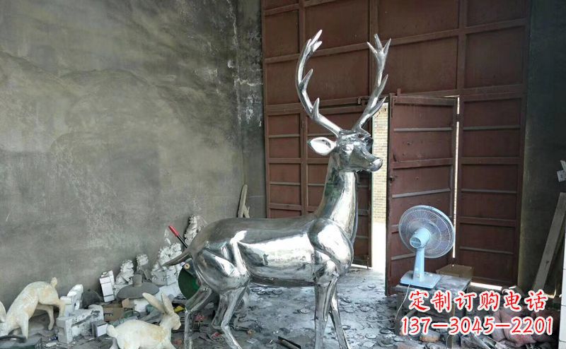 安阳公园不锈钢驯鹿摆件雕塑