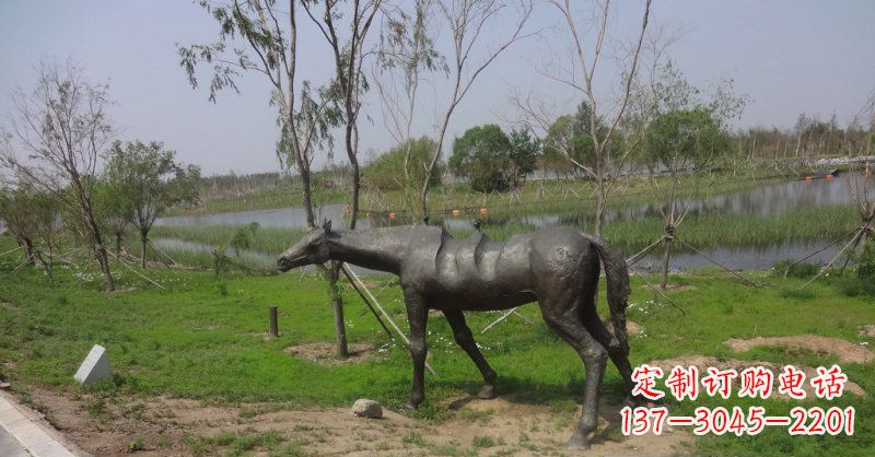 安阳公园抽象马景观铜雕
