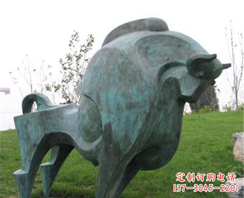 安阳公园抽象牛动物铜雕 (2)