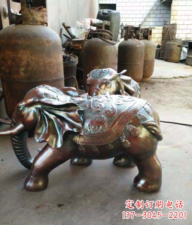 安阳公园大象招财动物铜雕 (2)