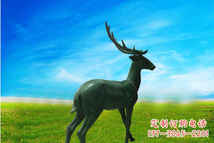 安阳公园动物梅花鹿铜雕