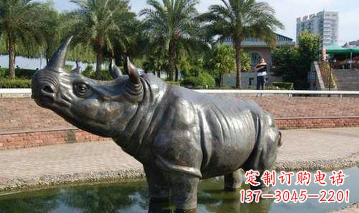 安阳公园动物铜雕犀牛