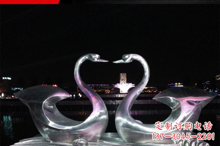 安阳公园仿真不锈钢仙鹤雕塑