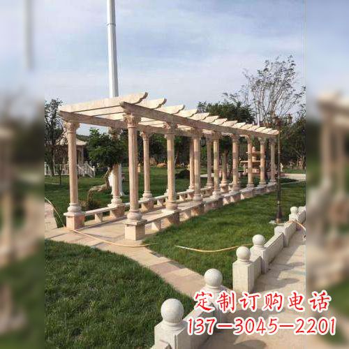 安阳增添公园美景的长廊石雕