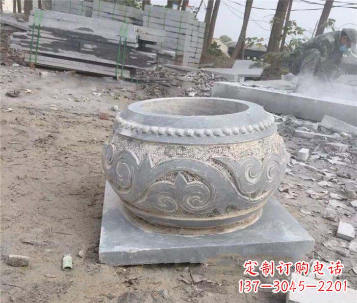 安阳古典风格的仿古石水缸雕塑