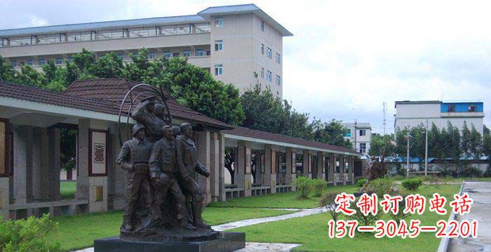 安阳公园军人人物铜雕