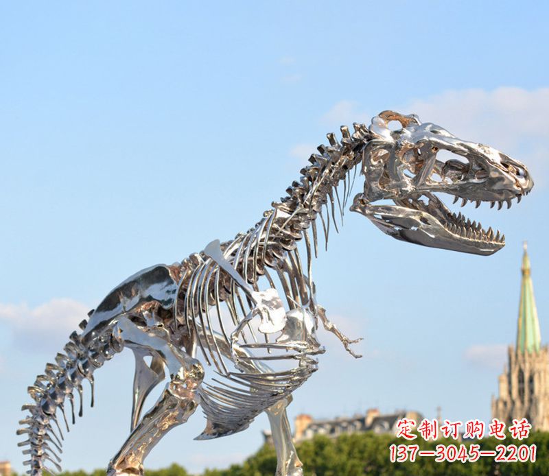 安阳不锈钢恐龙雕塑展现自然之美