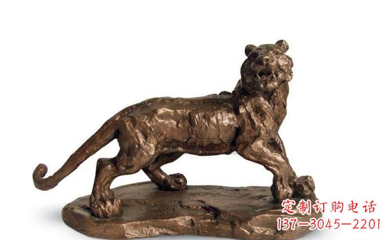 安阳老虎铜雕中领雕塑为您打造精致细腻的雕塑作品