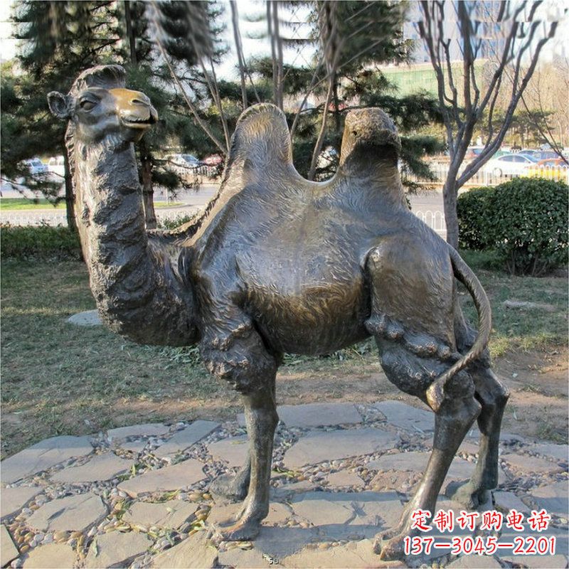 安阳精美绝伦的室内装饰品——骆驼铜雕