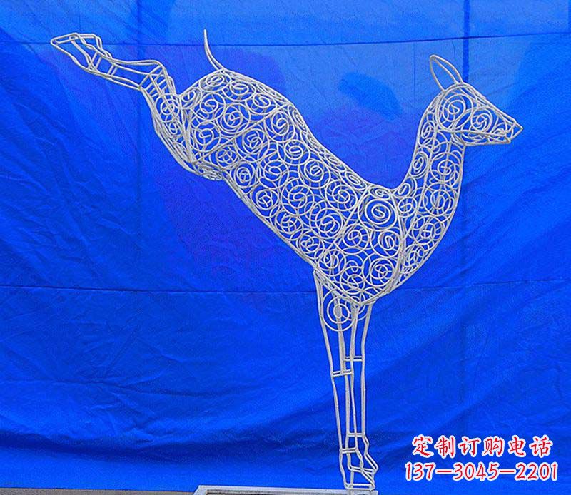 安阳中领雕塑梅花鹿不锈钢镂空雕塑