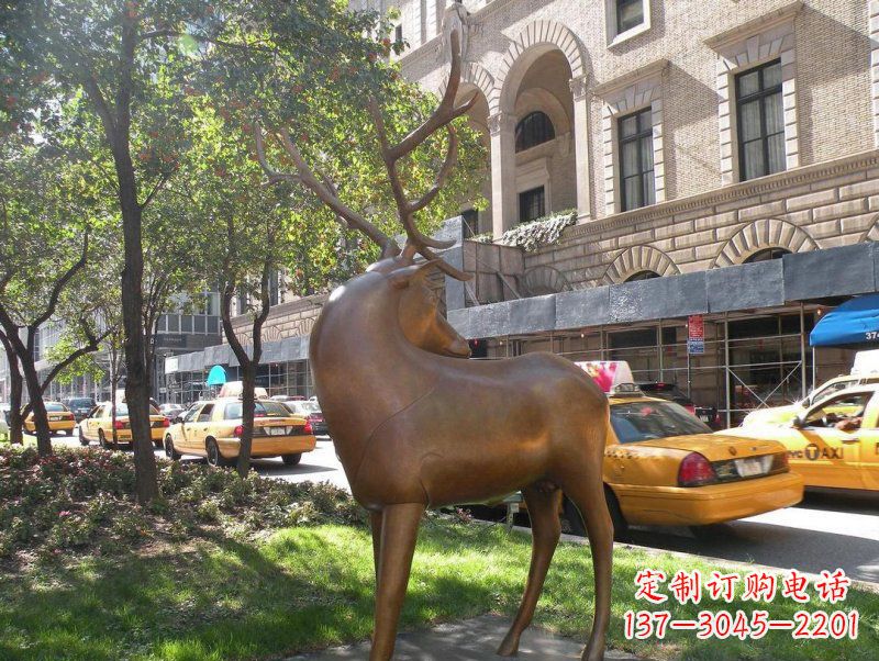 安阳公园梅花鹿景观铜雕