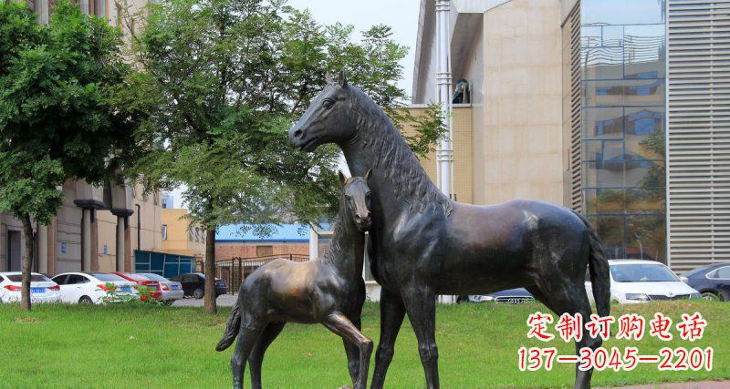 安阳优质实木母子马铜雕