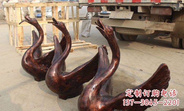 安阳优雅活泼的天鹅铜雕