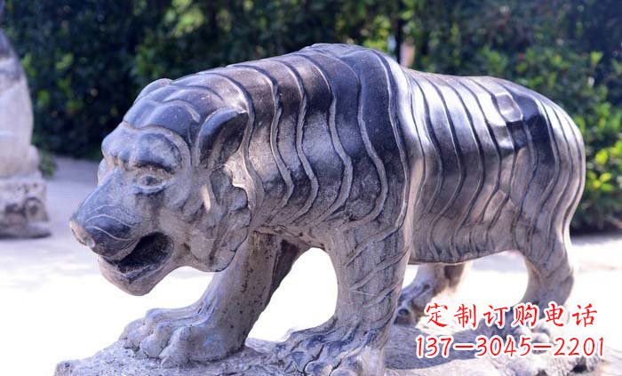 安阳青石老虎雕塑——充满力量与美感的艺术品