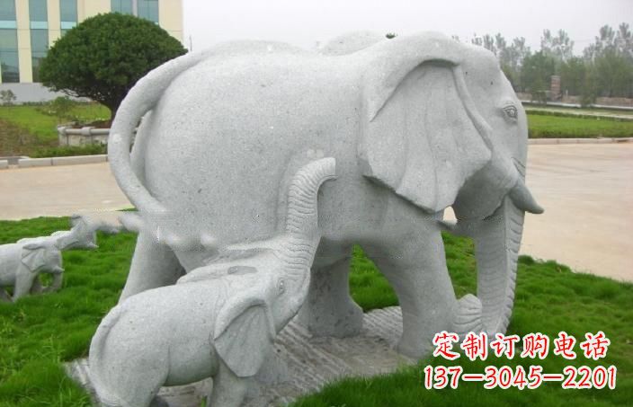 安阳传神静谧的大象石雕