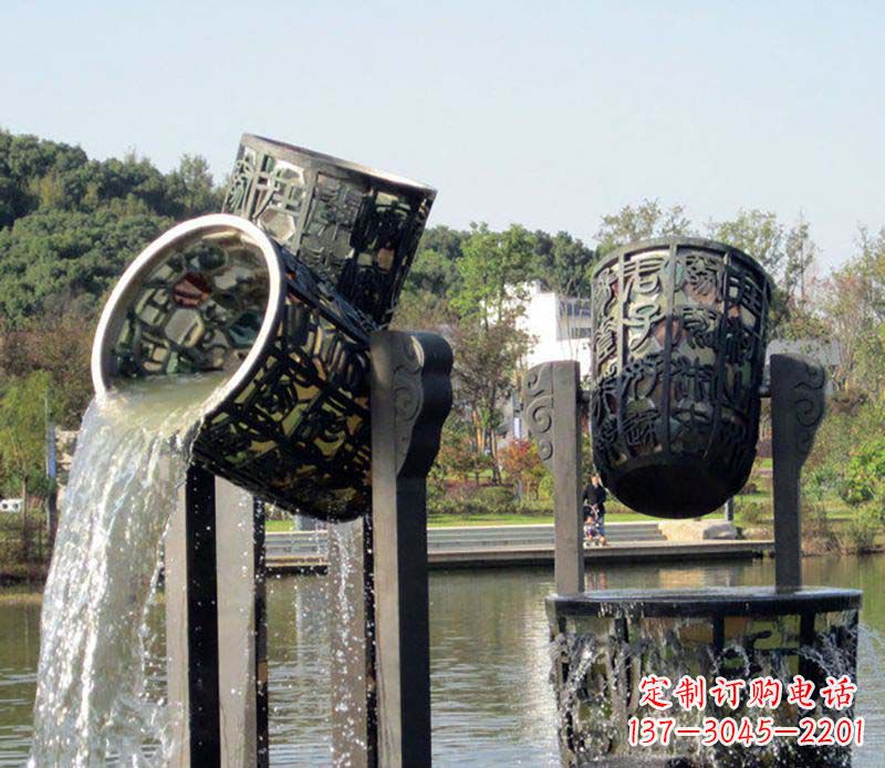 安阳精美的铜制公园水缸喷泉雕塑