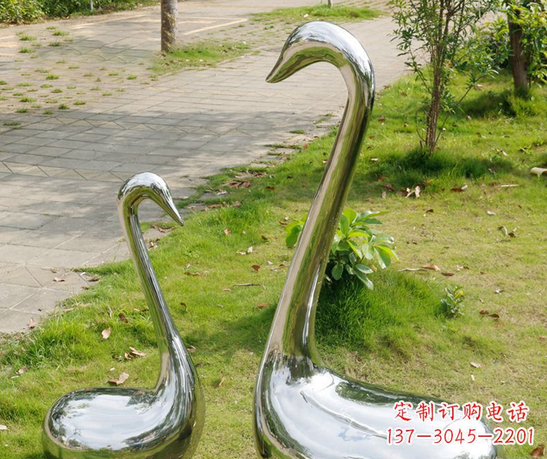 安阳精美雕刻,静谧优雅——不锈钢天鹅雕塑