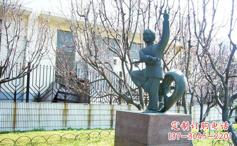 安阳精致细腻的老人铜雕