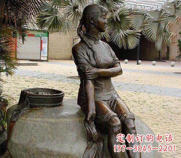 安阳中领雕塑定制,洗衣服的女孩铜雕塑