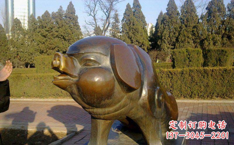 安阳定制公园猪铜雕
