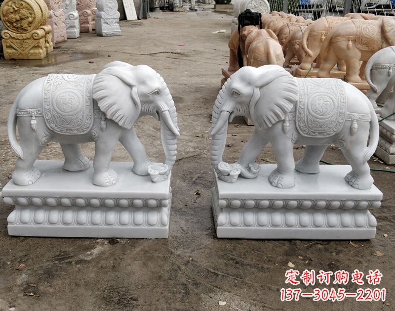 安阳传统古老工艺大象雕塑