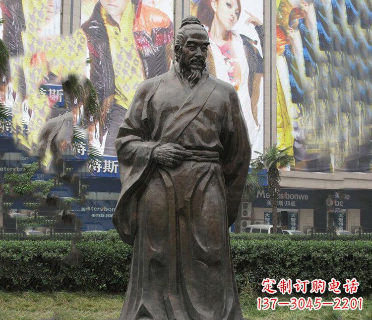 安阳传承历史,激发灵感——李时珍铜雕