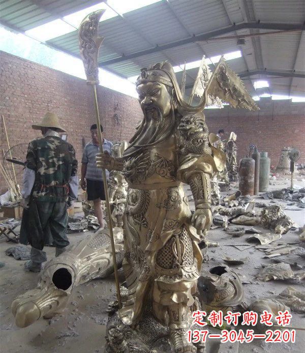 安阳关公铜雕：传承中国传统文化