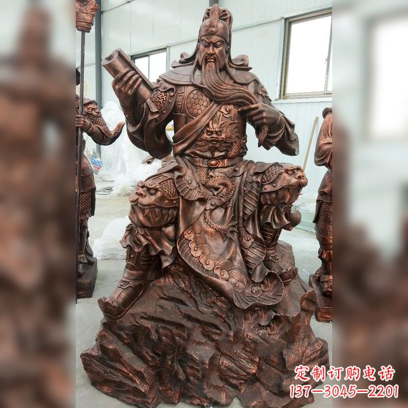 安阳文化历史写照：关羽夜读春秋雕塑