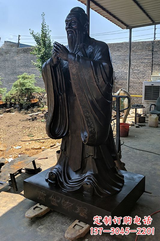 安阳精美孔子雕塑，还原历史大师的英姿