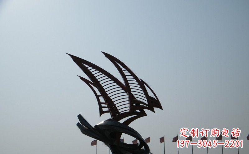 安阳不锈钢手工帆船雕塑
